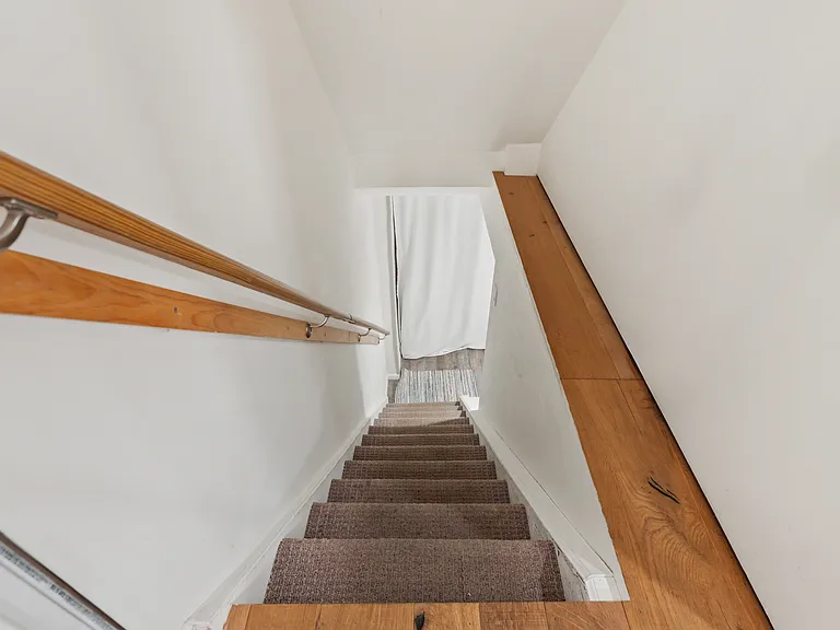 239 Starr St #1A — Photo 25