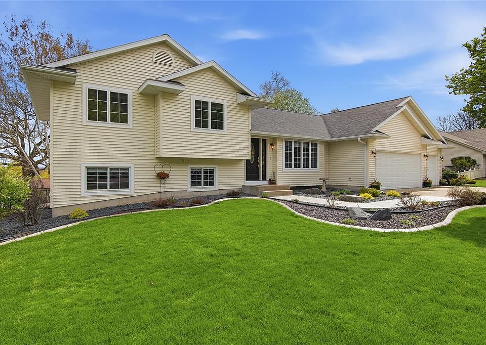 1st image of 4125 Birch Crest Lane