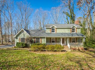 6215 Forest Park Dr, Signal Mountain, TN 37377