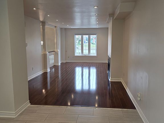5th image of 2398 Britannia Rd W #68