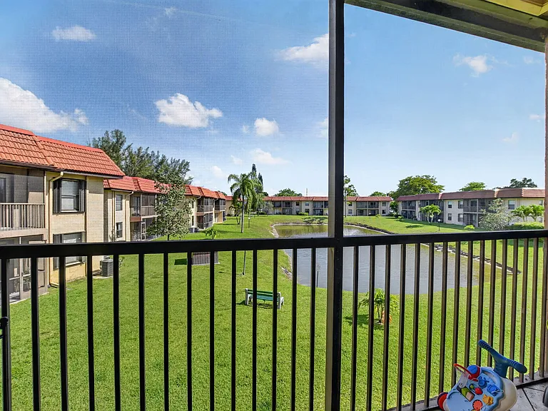 21895 Lake Forest Cir #201 — Photo 17