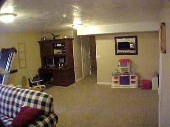 3rd image of 5154 W Canyon Rose Cir