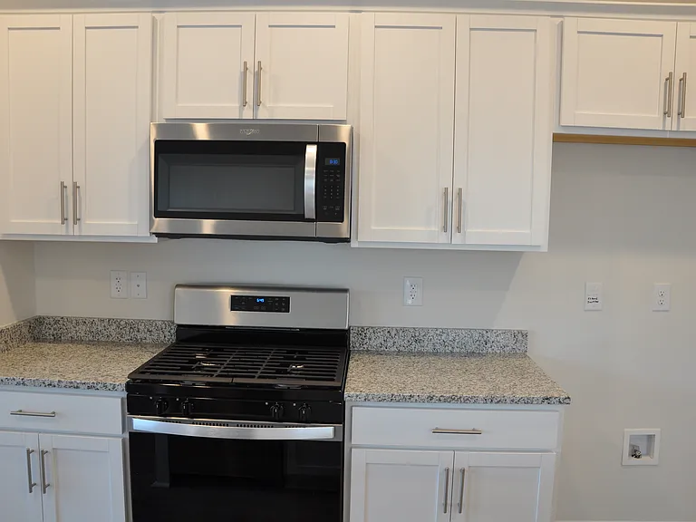 359 David Hill Dr #29 — Photo 9