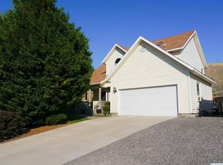 1312 Desert Cv, Prosser, WA 99350