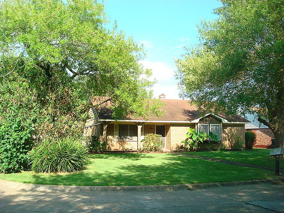 1st image of 4518 Ponderosa Dr