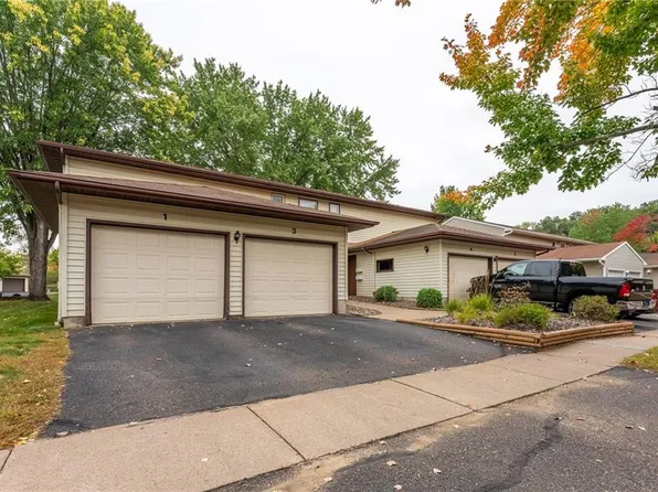 303 Harvest Lane #3, Altoona, WI 54720