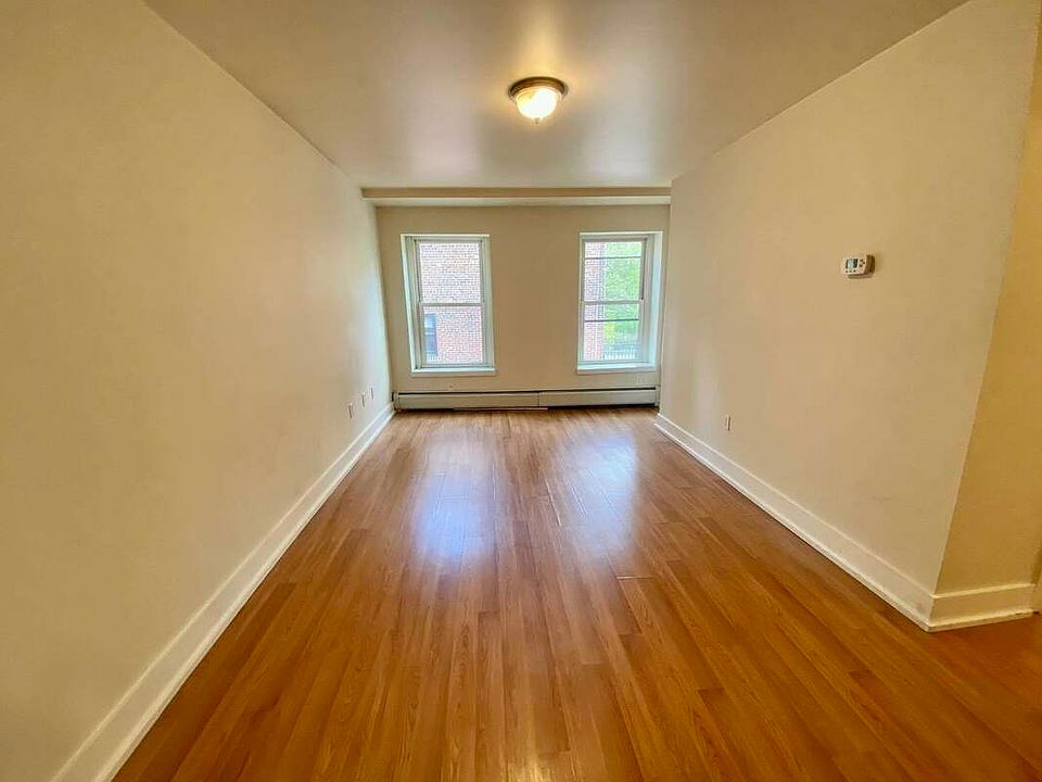 1st image of 797 Lexington Ave #5S