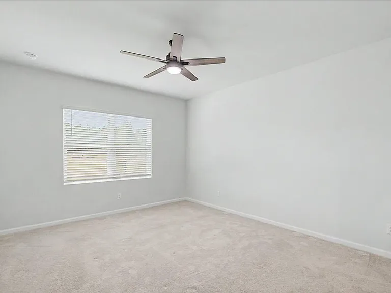 783 Longleaf Dr — Photo 15