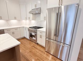 12 Powder House Ln, East Walpole, MA 02032