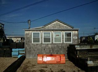 689 Succotash Rd #E, South Kingstown, RI 02879