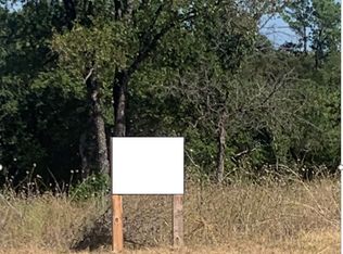 213 Stribling Dr, Llano, TX 78643