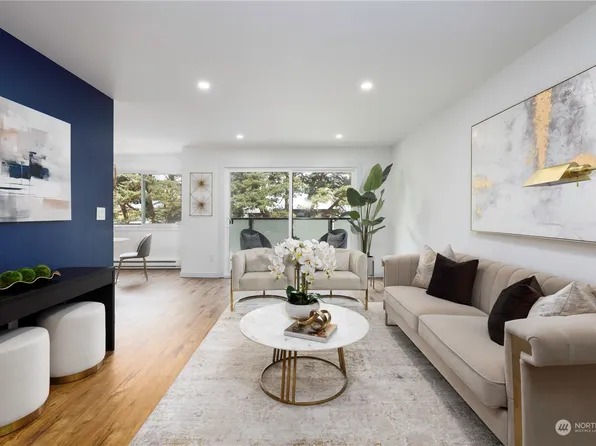3711 26th Place W #205, Seattle, WA 98199