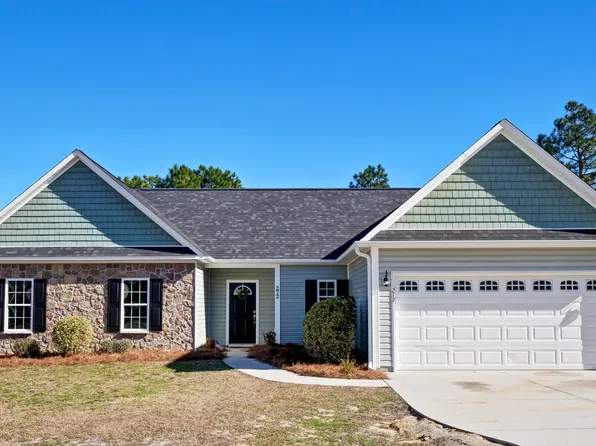 272 Inverness Drive, Hubert, NC 28539