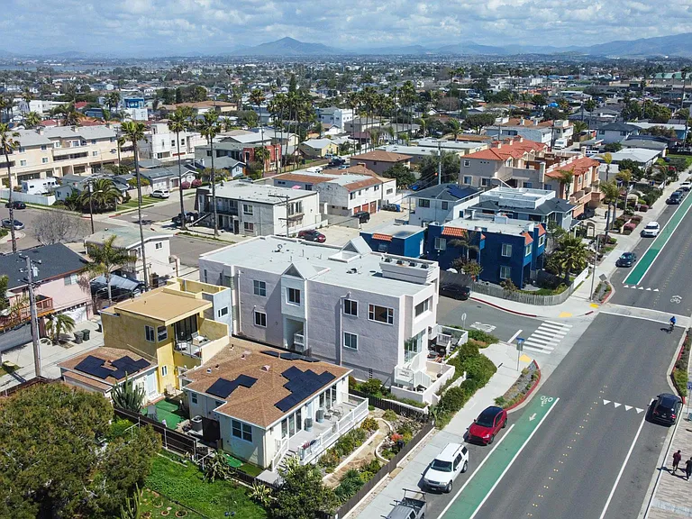192 Imperial Beach Blvd — Photo 14