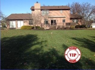 1317 Blossom Ln, Ashland, OH 44805