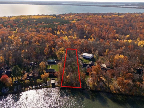 2nd image of 9747 Pine Point Rd NW