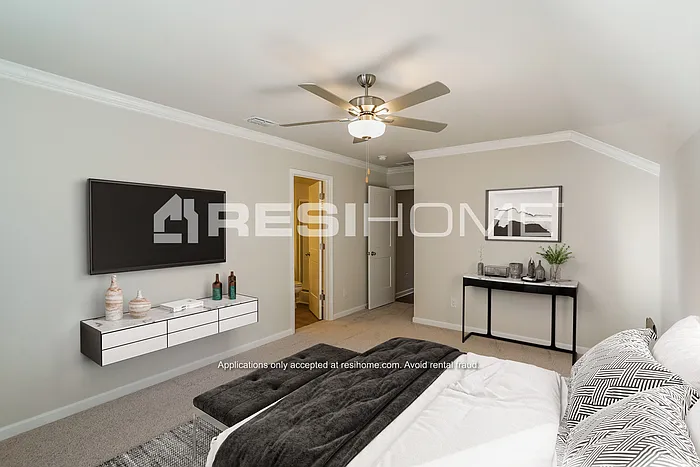 839 Keats Way — Photo 9