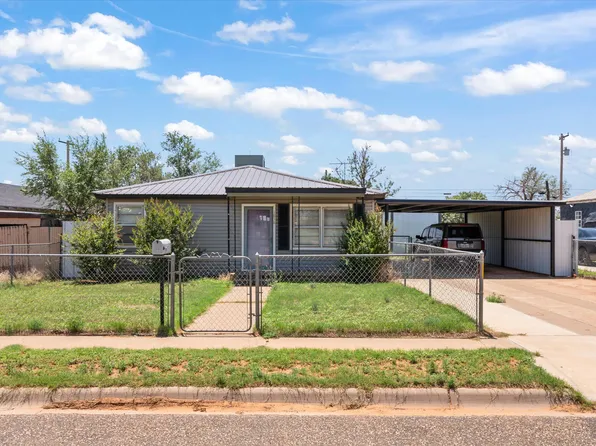 1838 8th St, Levelland, TX 79336