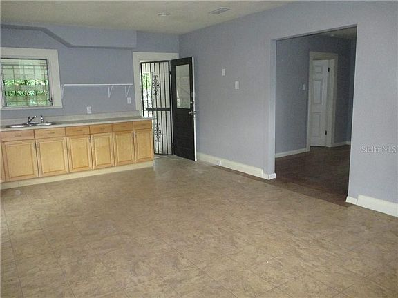 4th image of 1211 E 25th Ave