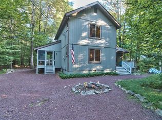 5616 Woodland Ave, Pocono Pines, PA 18350