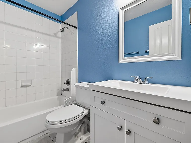 20610 Moonrise River Ln — Photo 39