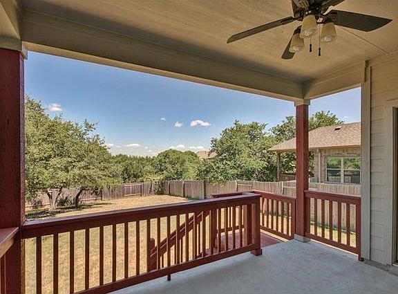 5th image of 302 Walsh Hill Trl