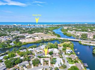 2214 Michele Dr, Sarasota, FL 34231
