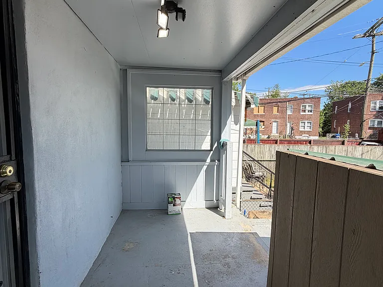 1353 Cambria St — Photo 13