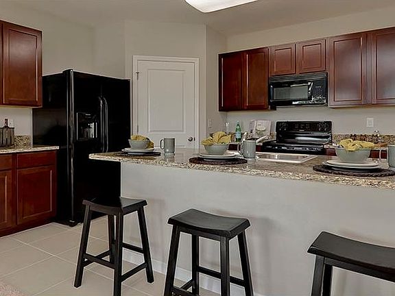 5th image of 9652 Troncais Cir