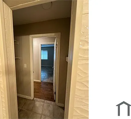 2 bed, 982 sqft, $1,200 — Photo 3