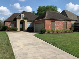 12436 Dutchtown Villa Dr, Geismar, LA 70734