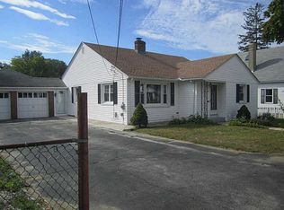 59 Rose St, North Providence, RI 02904