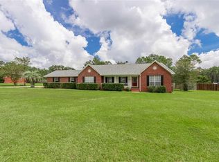 730 Piney Ln, Cantonment, FL 32533