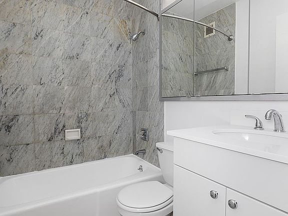 5th image of 245 E 44th St APT 5F
