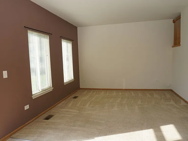 407 Waubonsee Dr — Photo 3