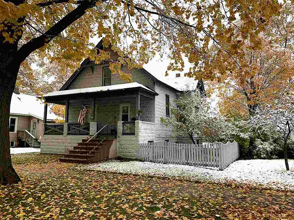 1st image of 1910 1st Ave S