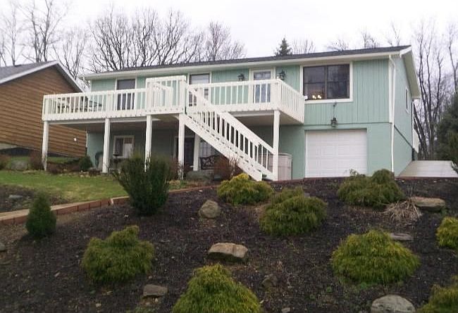 1st image of 411 Baldwin Dr
