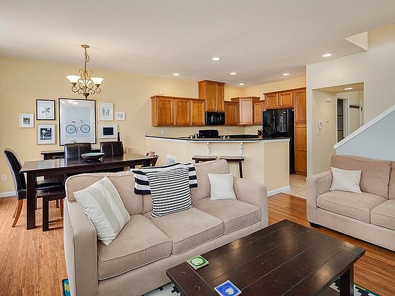 3rd image of 15405 35th Ave W APT I30