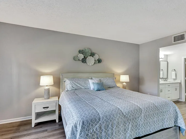300 Uno Lago Dr #101 — Photo 26