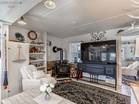 5th image of 109 Antelope Ln