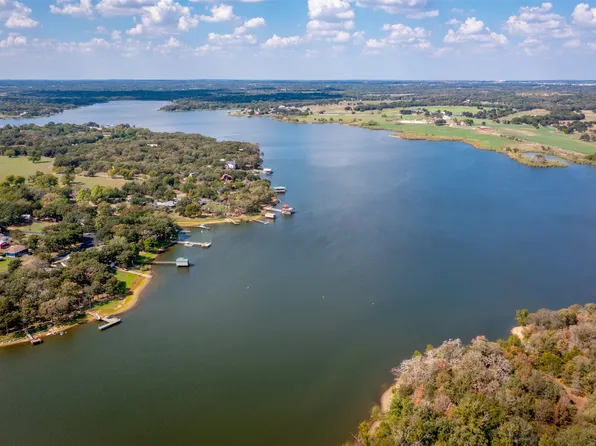 281 Chambers Dr, Alvarado, TX 76009