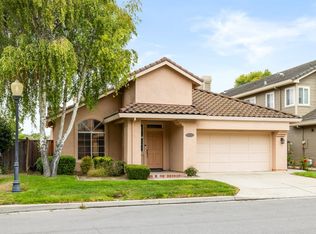17755 Riverbend Rd, Salinas, CA 93908
