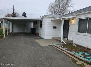 803 S 27th Ave, Yakima, WA
