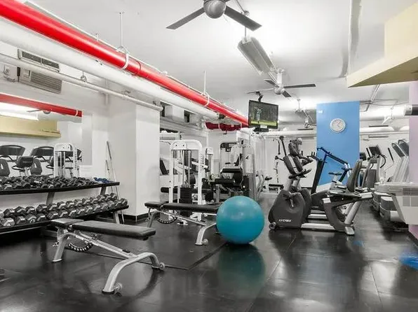 372 Central Park West image 8 of 9