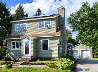 10 Lafayette St, Bellingham, MA 02019