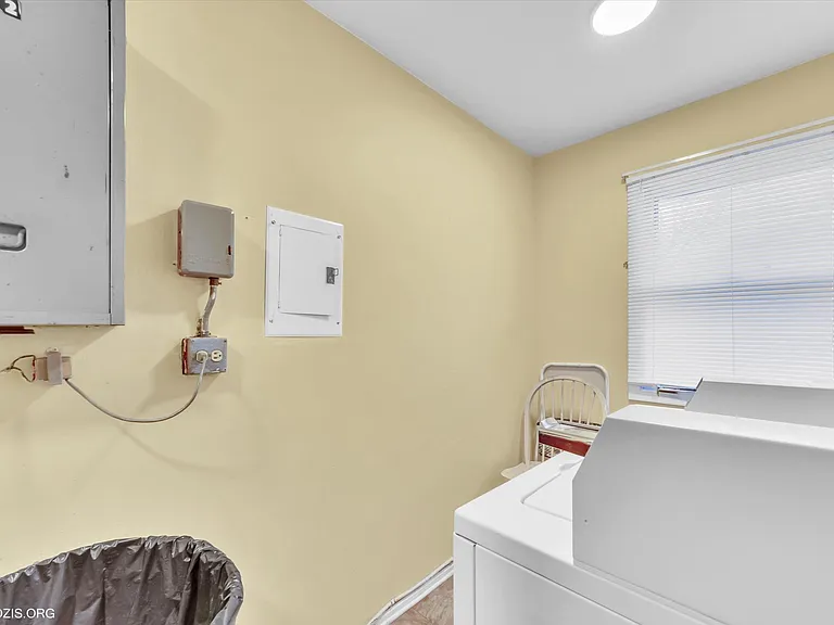 4032 216th St #1W — Photo 17