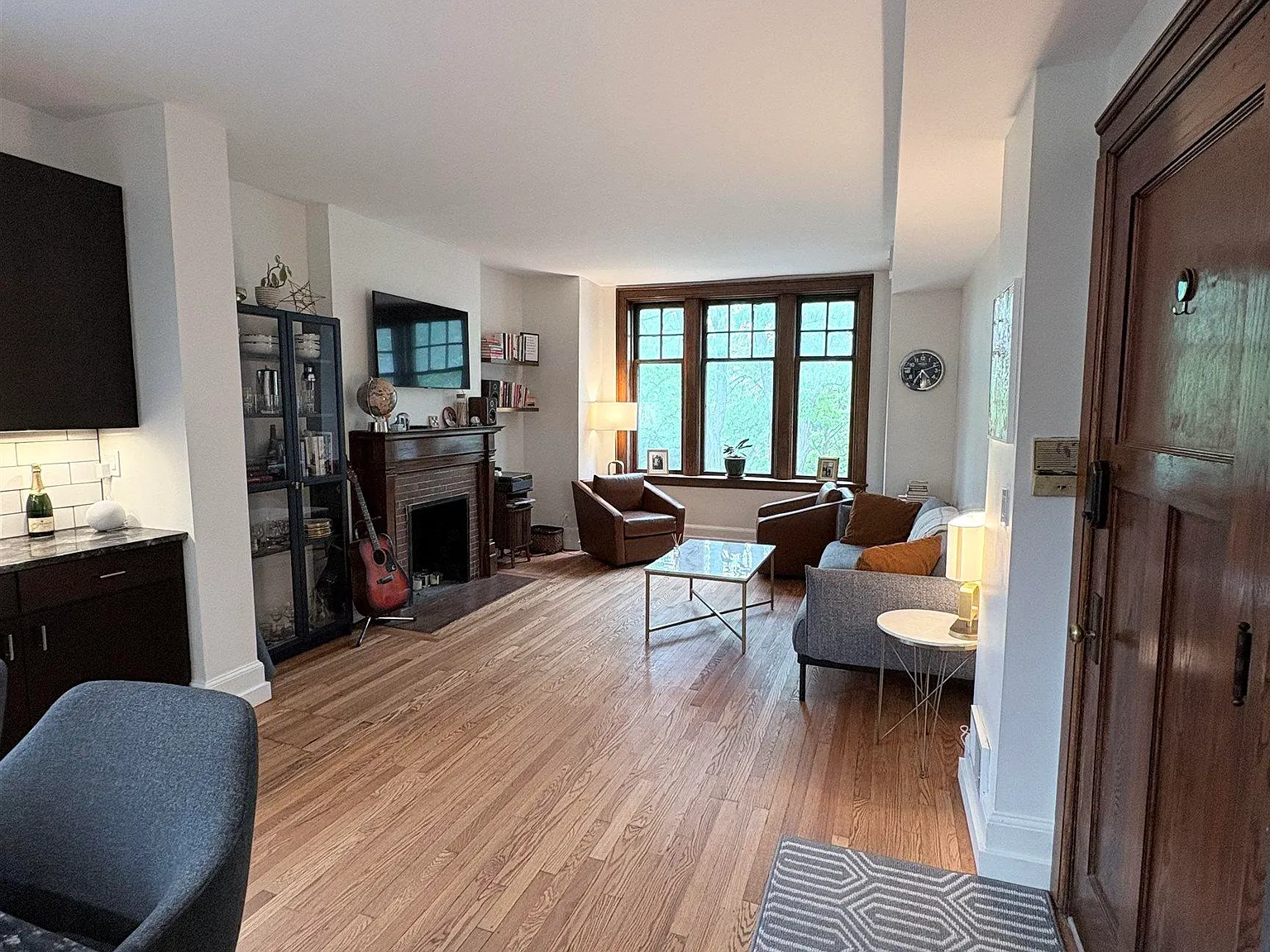 2 bed, 2.0 bath, 1520 sqft, $2,800 — Photo 3