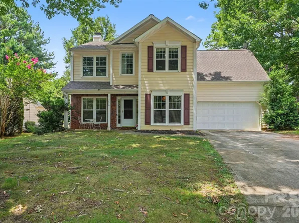 7610 Wynstone Ridge Cir, Huntersville, NC 28078