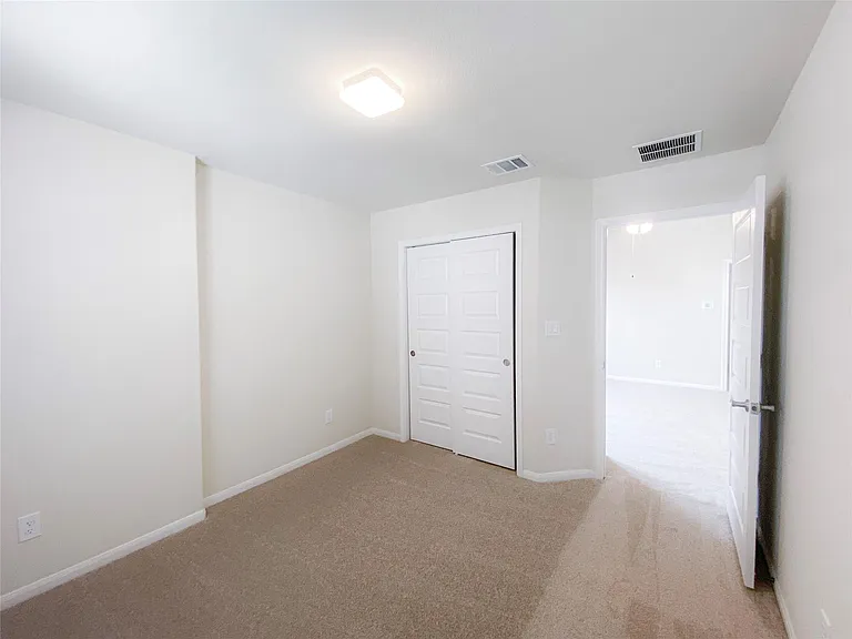 4318 Reese Ravine Ln — Photo 32
