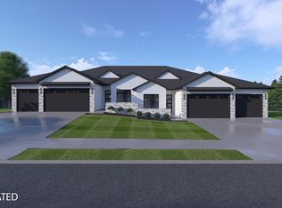 8008 43rd St, Lincoln, NE 68516